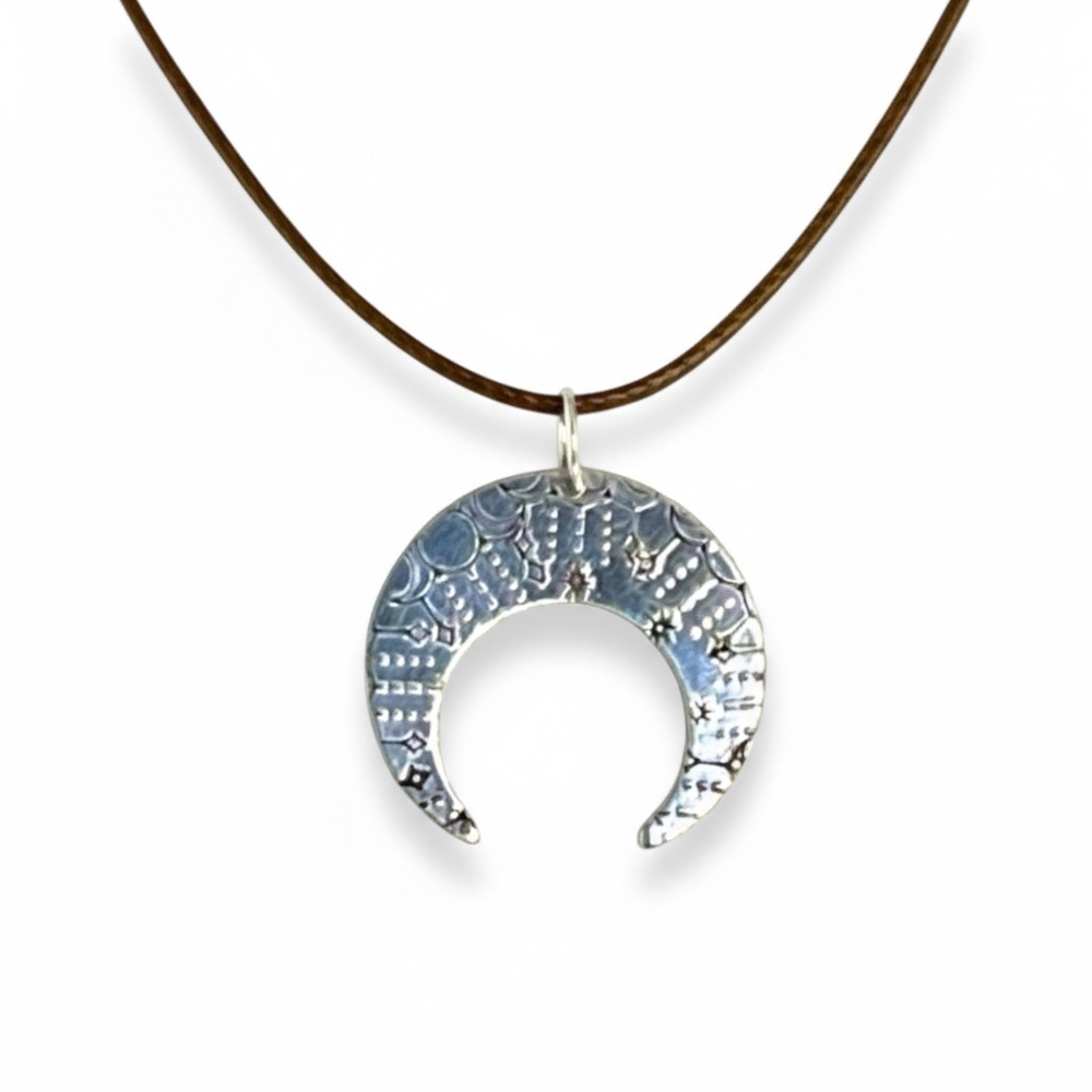 Handmade stamped boho moon‎ cycle silver pendant brown leather cord necklace